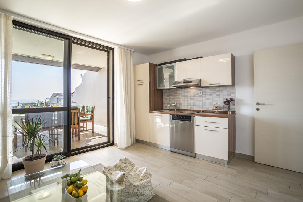 Holiday Home Petra Podstrana Exterior photo
