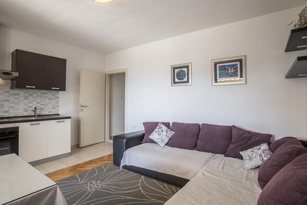 Holiday Home Petra Podstrana Exterior photo